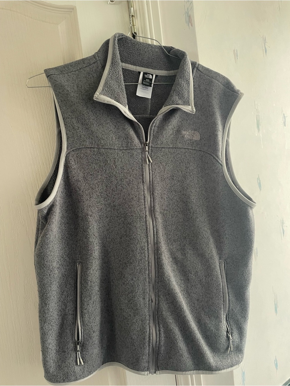 The North Face Gray Fleece Vest - Full Zip Sleeveless